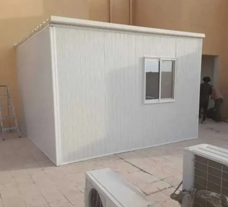 ملاحق ساندوتش بانل 