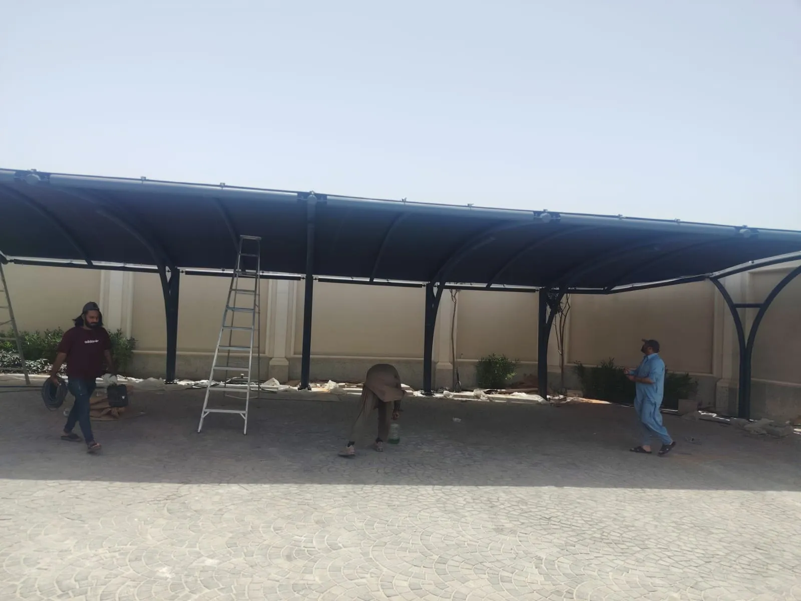 مظلات سيارات عصرية تحمي سيارتك بأفضل جودة 501094281