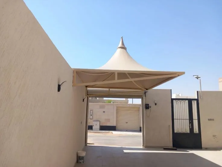 دليل مظلات السيارات: الأنواع، الخامات، وأفضل الأسعار الرياض