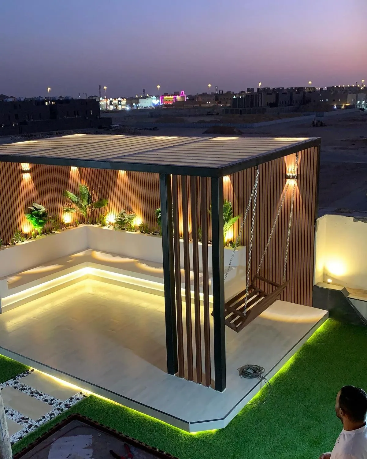 جلسات خارجية بإضاءة ليلية inbuilt بالرياض