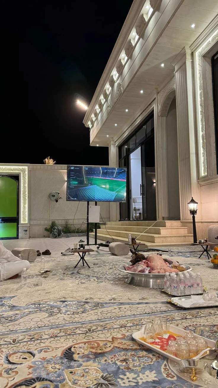 مجالس خارجية بالرياض 2025 بتصاميم عصرية وجلسات فاخرة