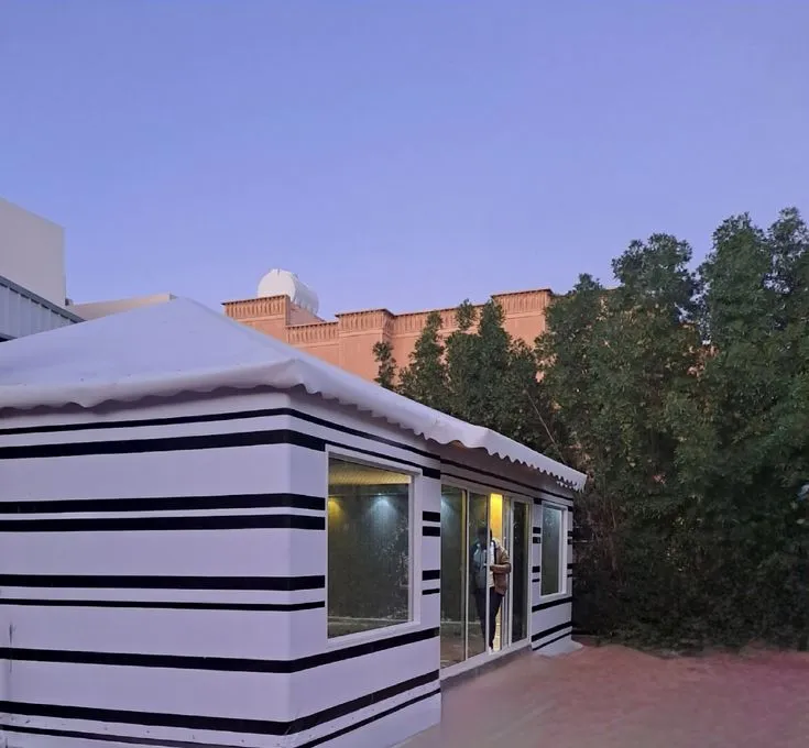 فني تركيب وفك بيوت شعر بالرياض – دقة في التركيب والعمل