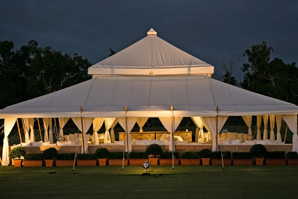 فني تركيب وفك بيوت شعر بالرياض – دقة في التركيب والعمل