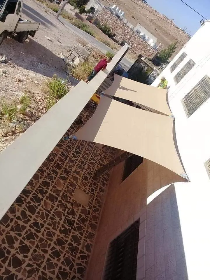 مظلات شد إنشائي لمداخل المنازل والفلل في حي الياسمين