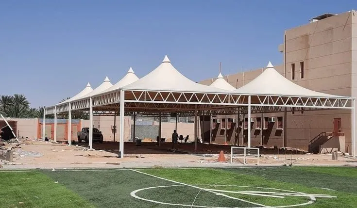 مظلات ساحات مدارس 2025 – أحدث الخامات والتصاميم