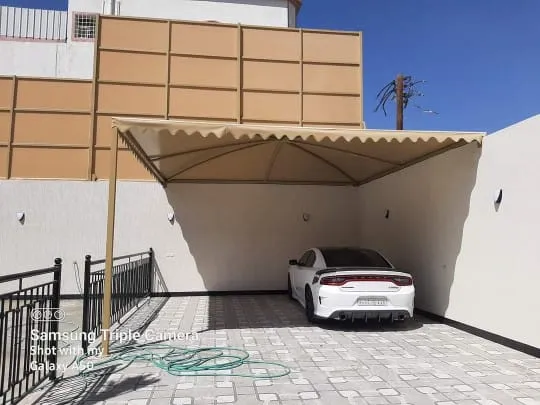 تركيب مظلات بشمال الرياض :حل الأمثل لحماية المساحات المفتوحة