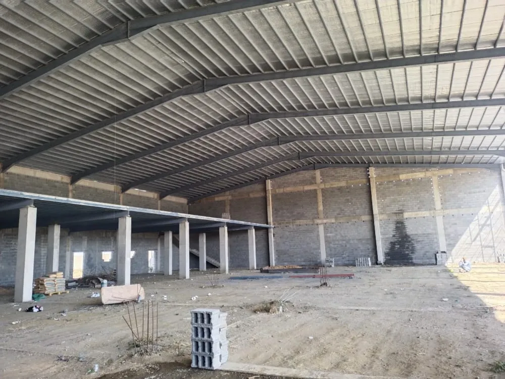 أسعار الهناجر والمستودعات الحديدية وسندوتش بانل في اليرموك