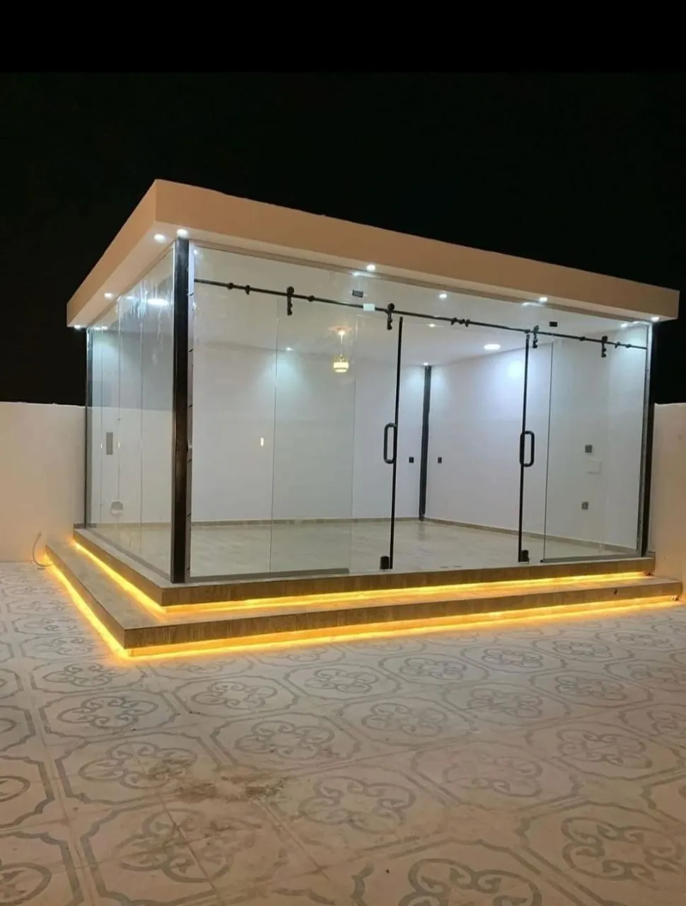 ملاحق ومجالس البناء الحديث ومجالس ملكيه في الرياض