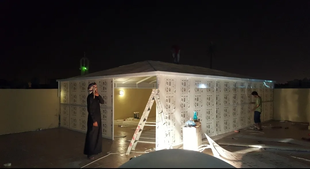 ملاحق ومجالس البناء الحديث ومجالس ملكيه في الرياض