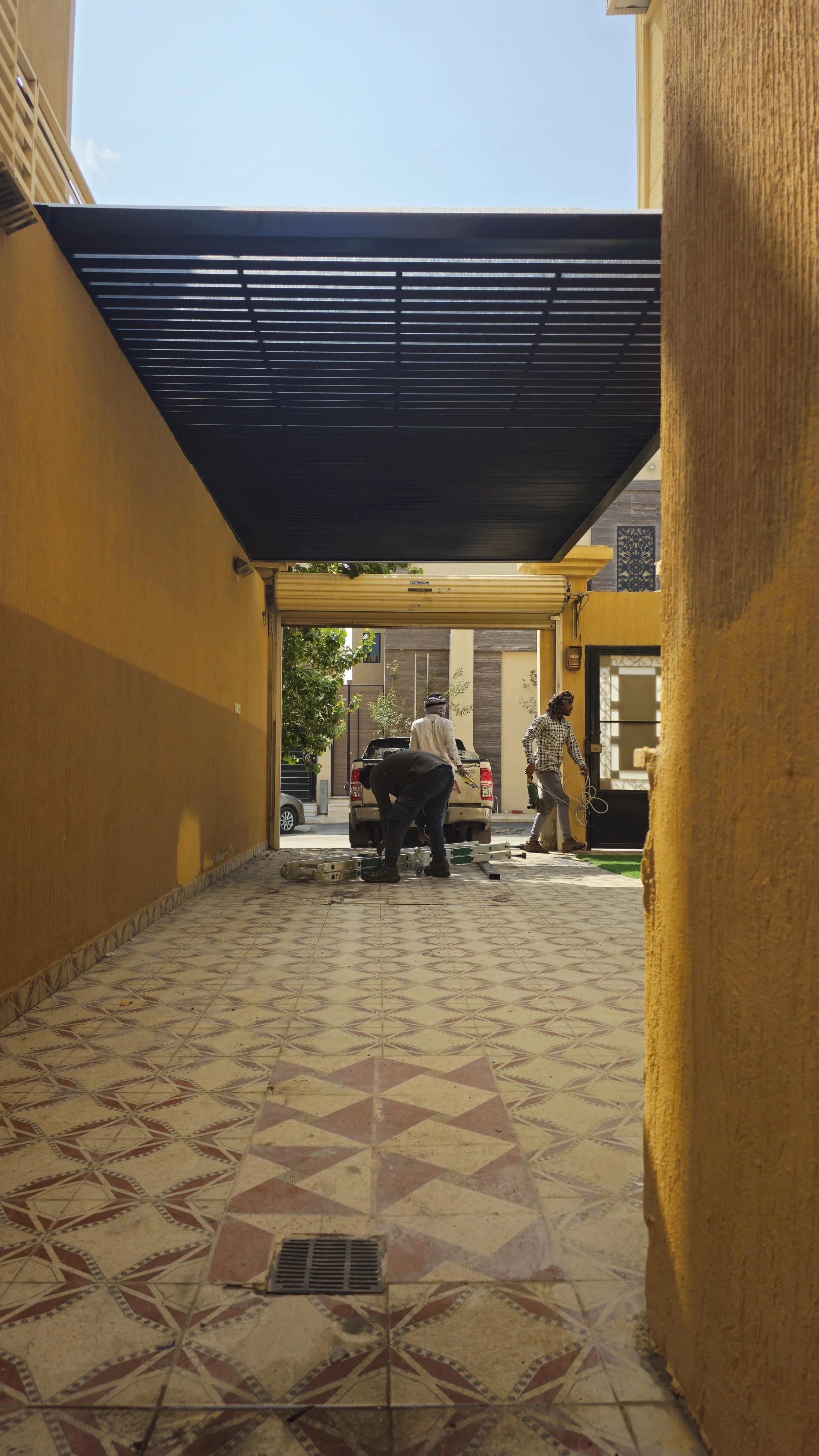 مظلات وسواتر بالرياض لاحواش الفلل ومنازل بالفخامة والحماية