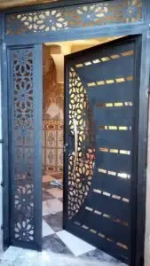 حداد منتقل في تركيب أبواب وشبابيك ونوافذفي الرياض جودة عالية