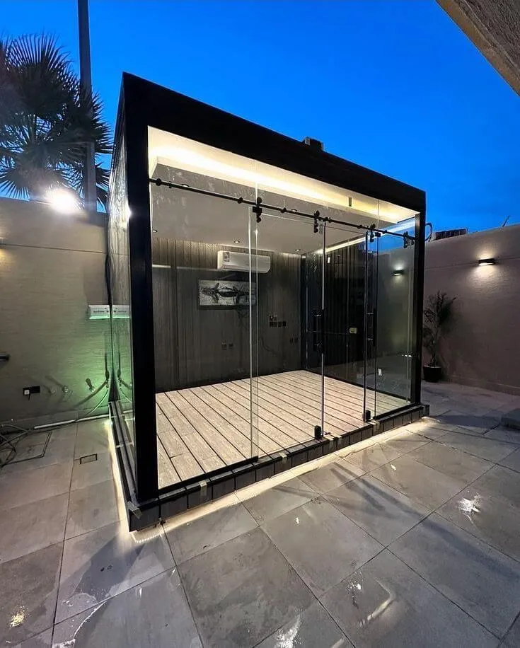 ملاحق خارجية| تركيب ملاحق ساندوتش بانل | ملاحق زجاجية فخمة  