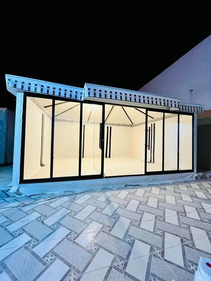 ملاحق خارجية| تركيب ملاحق ساندوتش بانل | ملاحق زجاجية فخمة  