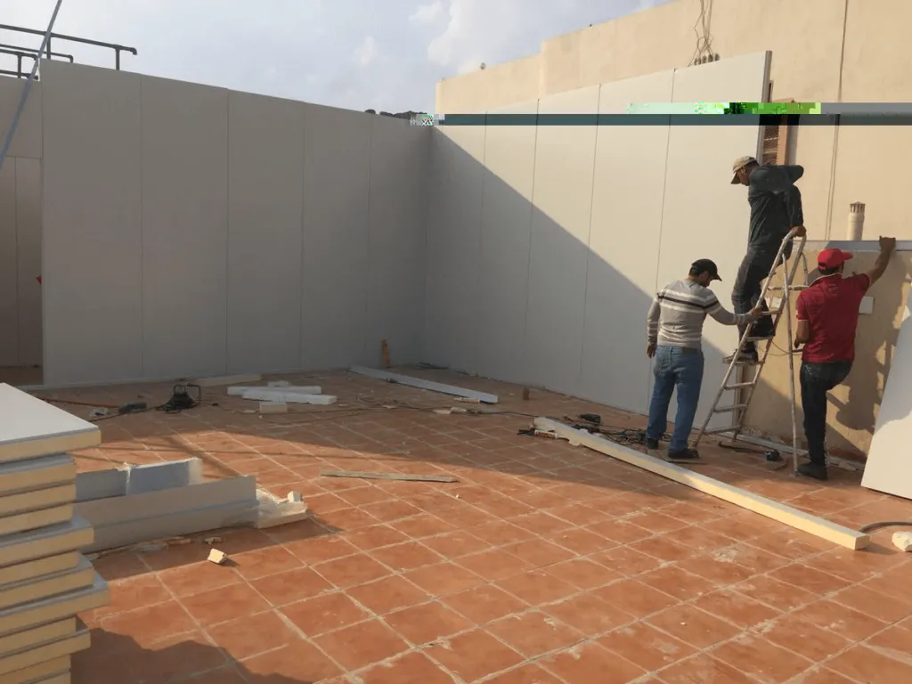 مقاول بناء مجالس وغرف سندوتش بنل بالرياض لعام 2026