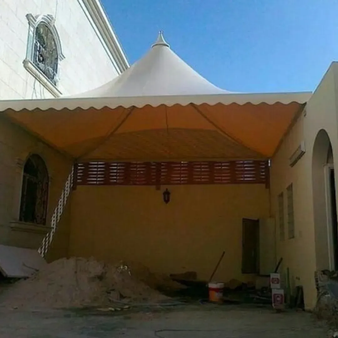 تركيب مظلات جلد PVC هرمية: الجودة والمتانة بأسلوب عصري