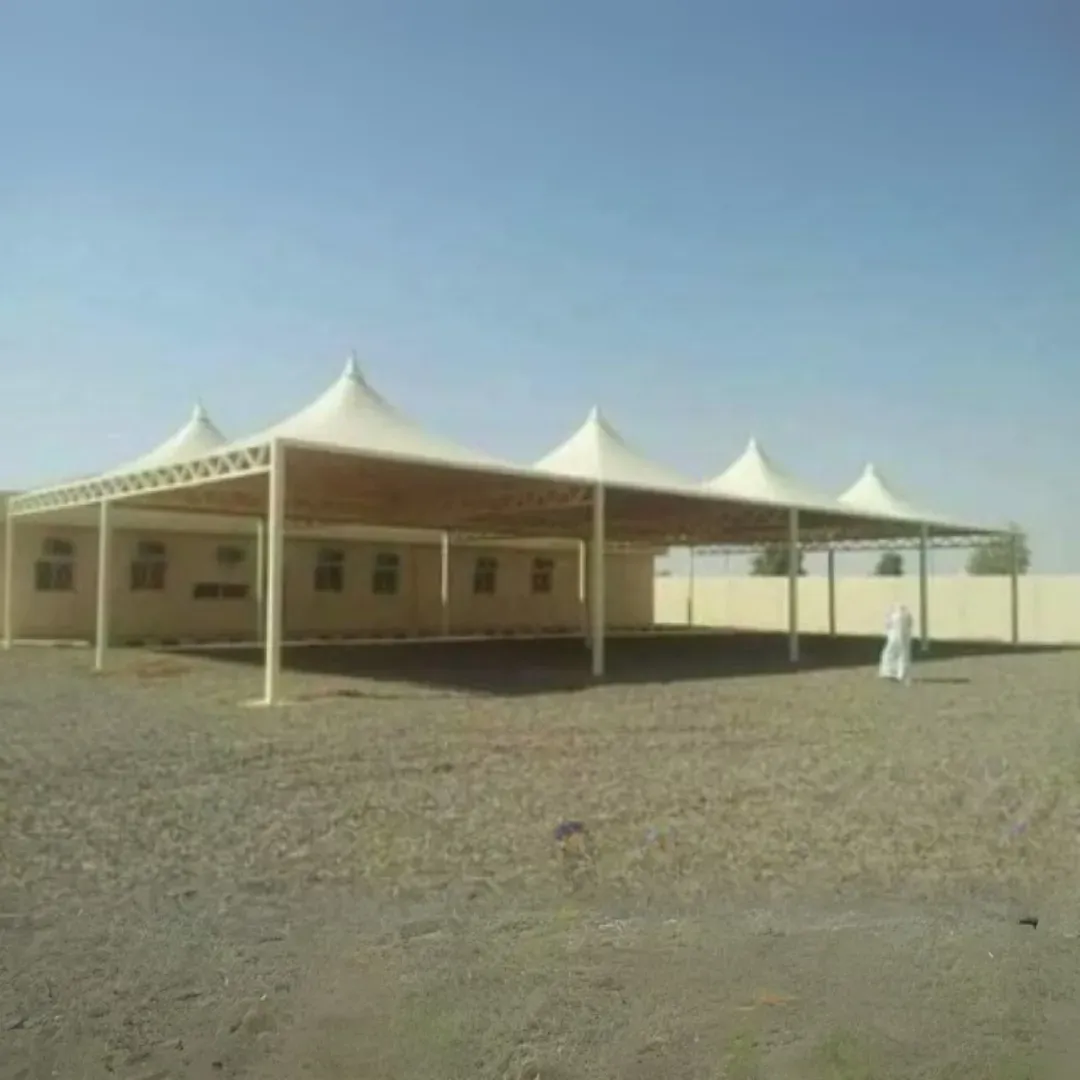 تركيب مظلات جلد PVC هرمية: الجودة والمتانة بأسلوب عصري