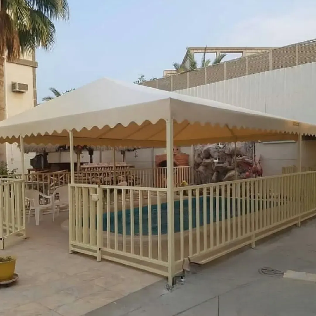 تركيب مظلات جلد PVC هرمية: الجودة والمتانة بأسلوب عصري