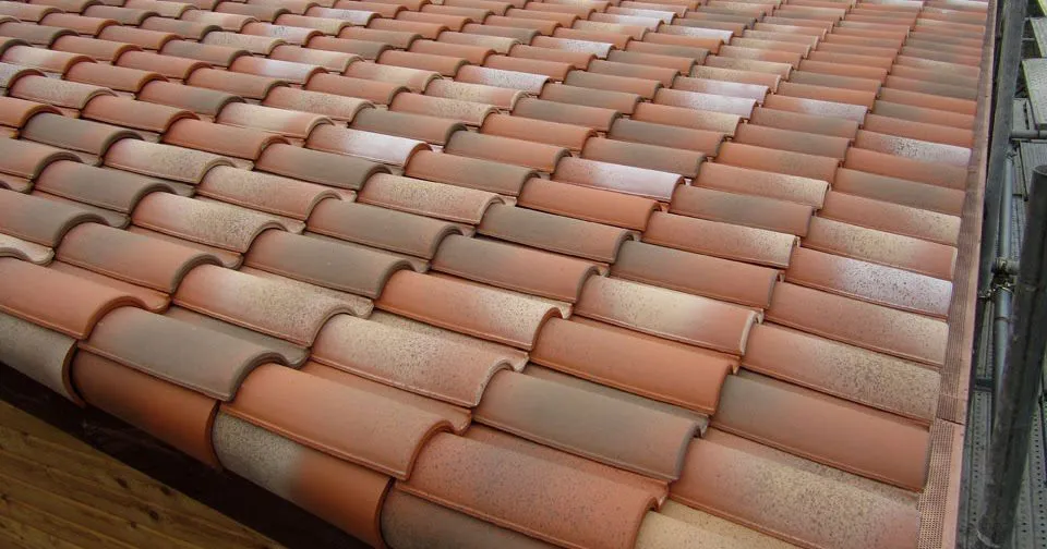 دليل تركيب قرميد الأسطح بالرياض مخرج3: الأنواع، والأسعار