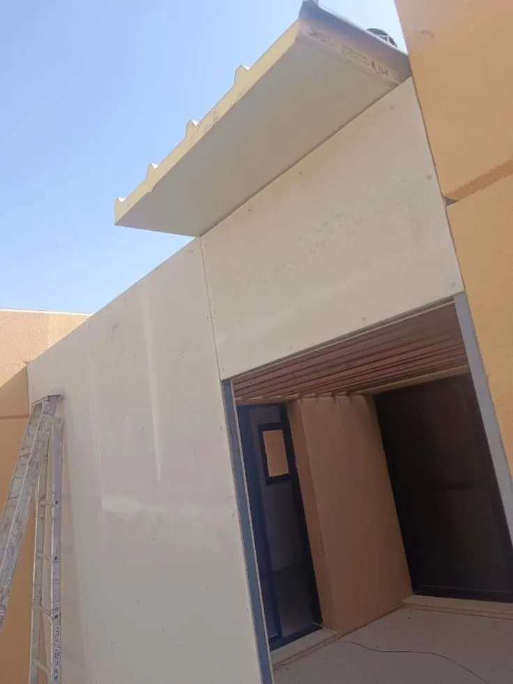 مقاول بناء ملاحق اسمنت بورد حديثه وجي آر سي بشمال الرياض2026