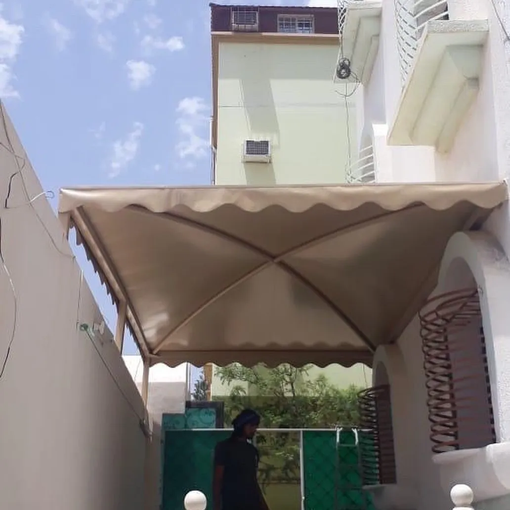 اصلاح مظلات كراج مقوسة بتثبيت آمن في الرياض 