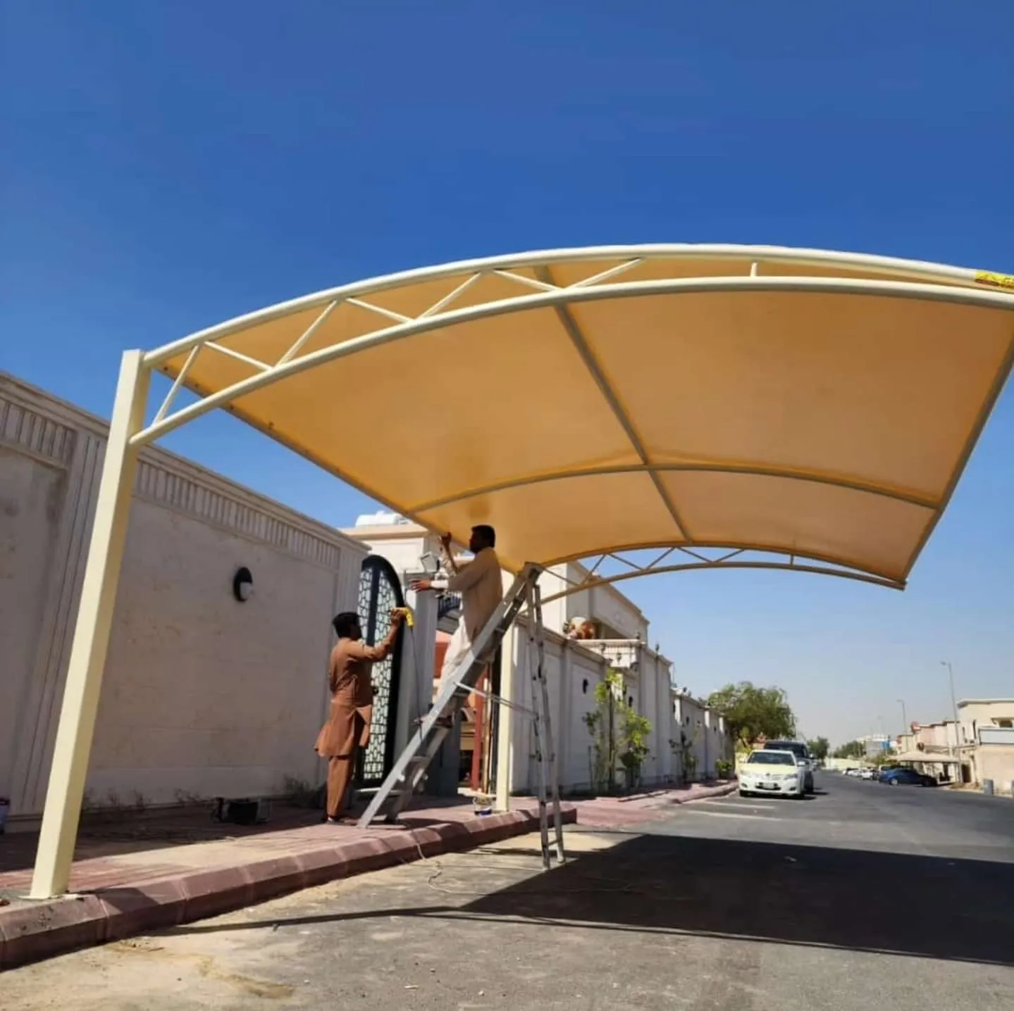 شركةمظلات سيارات حديثة في حي النرجس:لأفضل الأنواع والأسعار