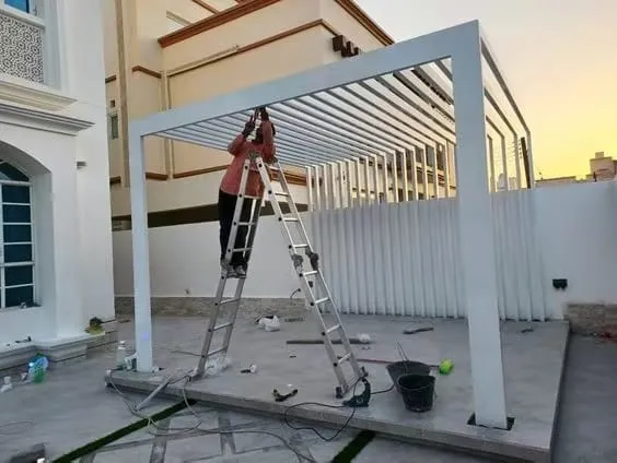 حدادتركيب برجولات حديد للأحواش حي الملقا:أفضل التصاميم