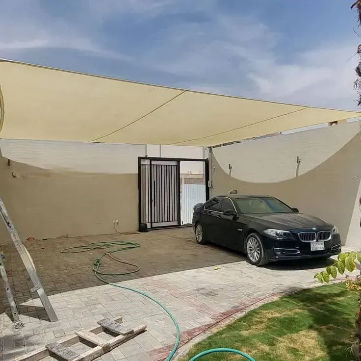 تركيب مظلات شد إنشائي للسيارات: دليلك الشامل لأفضل التصاميم 