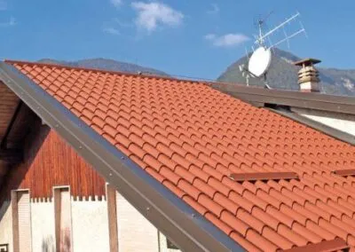 تركيب قرميد الأسطح والملاحق في شمال الرياض:الأنواع، الأسعار