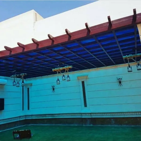 مظلات لكسان في حي الملقا: دليل الفخامة والحماية القصوى