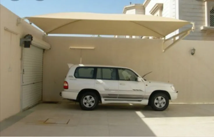 مظلات سيارات