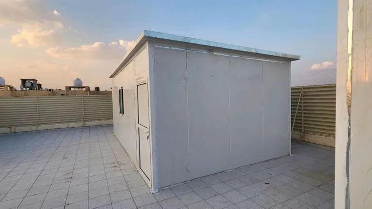 ملاحق ساندوتش بانل 