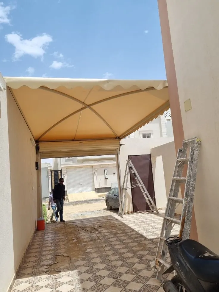 مظلات سيارات فاخرة بتصاميم مميزة وأسعار منافسة 501094281